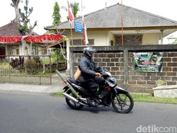 Warga Pasang Spanduk Ini Ditempat Eksekusi Anjing di Bali