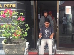 Ditabrak Teroris, Jurnalis tvOne Sudah Keluar dari RS Polda Riau