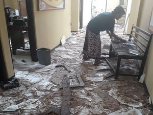 Ledakan Keras Porak-Porandakan Polsek Gili Genting Sumenep