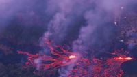 Ngeri! Penampakan Lava Gunung Kilauea dari Ketinggian