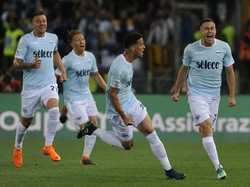 Lazio unggul lebih dulu berkat gol bunuh diri Ivan Perisic pada menit kesembilan. Foto: Marco Rosi/Getty Images