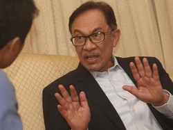 20 Tahun Reformasi Indonesia di Mata Anwar Ibrahim