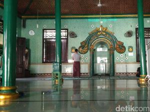 Waktu Adzan Kota Cirebon dan Sekitarnya, Senin 20 Oktober 2025 Waktu Adzan Kota Cirebon dan Sekitarnya, Senin 20 Oktober 2025