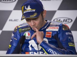 Rossi Masih Menantikan Reaksi Para Teknisi Yamaha Rossi Masih Menantikan Reaksi Para Teknisi Yamaha