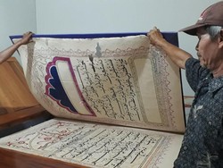 Menengok Dua Alquran Ukuran Besar di Cilegon