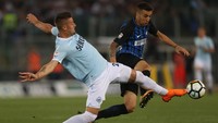 Inter dan Lazio berhadapan di Olimpico, Senin (21/5/2018) dinihari WIB, pada pekan terakhir Serie A. Foto: Paolo Bruno/Getty Images