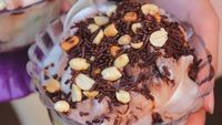 Slurpp! 10 Es Podeng Pilihan Netizen Ini Pas untuk Buka Puasa