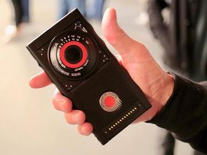 Penampakan Smartphone Hologram Pertama di Dunia Penampakan Smartphone Hologram Pertama di Dunia