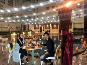 Lahirkan Anak Kedua, Begini 10 Gaya Kulineran Fairuz A Rafiq