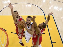 Hajar Rockets di Gim Ketiga, Warriors Kini Unggul 2-1