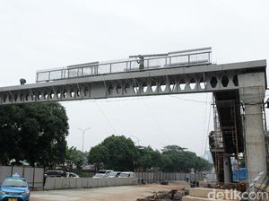 Imbas Pelebaran Tol Desari, JPO TB Simatupang Direnovasi