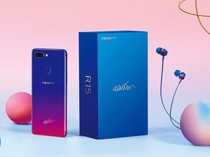 Tampilan Menawan Oppo R15 Nebula