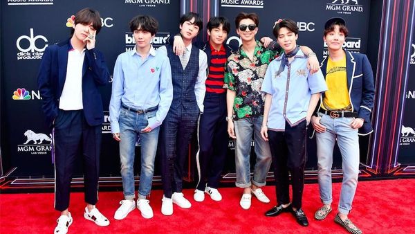 Momen BTS Bersama Para Musisi Dunia di BBMA 2018