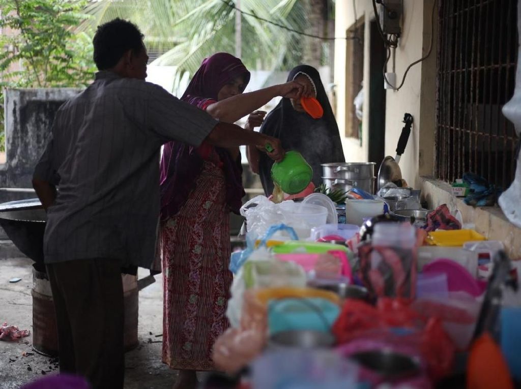 Pentingnya Buka dan Sahur Bersama Keluarga Pentingnya Buka dan Sahur Bersama Keluarga