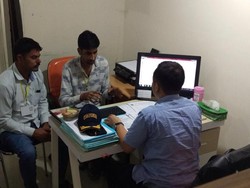 Imigrasi Tanjung Perak Amankan 3 WN India