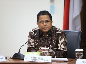 DPR Segera Lantik Sekjen DPR yang Baru, Indra Iskandar DPR Segera Lantik Sekjen DPR yang Baru, Indra Iskandar