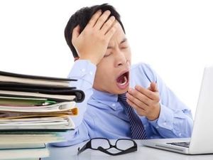 Sering Ngantuk dan Lemas Saat Puasa? Lakukan Hal Ini