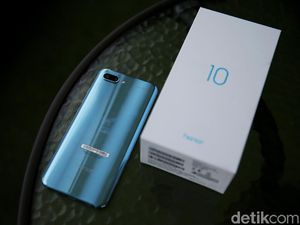 Ponsel Honor 10 Sambangi Indonesia Akhir Juli, Harganya? Ponsel Honor 10 Sambangi Indonesia Akhir Juli, Harganya?