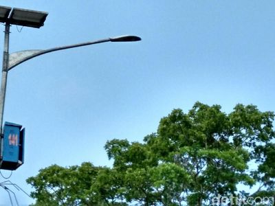 Puluhan Baterai Lampu di Jalur Mudik Ciamis Dipreteli Pencuri