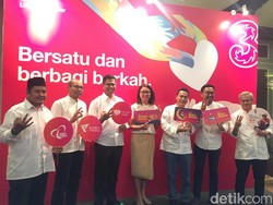 Pelanggan Tri Hobi Internetan Pas Sahur