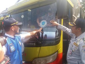 Jelang Mudik, Angkutan Lebaran di Terminal Kalideres Diperiksa