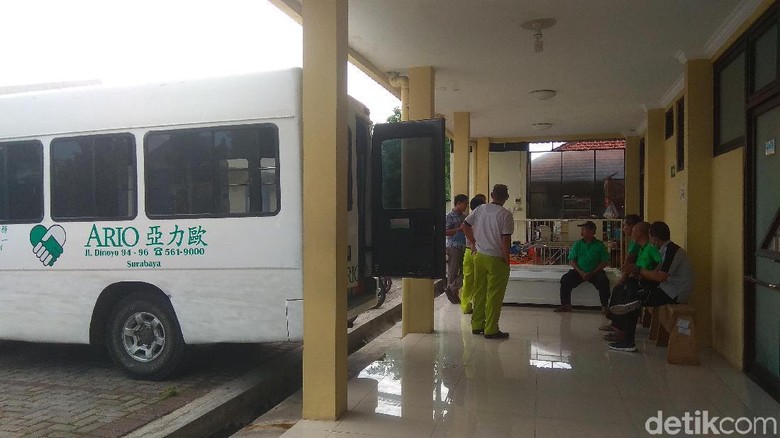 Jenazah Bayu Si Penghadang Bomber Siap Diserahkan pada Keluarga Jenazah Bayu Si Penghadang Bomber Siap Diserahkan pada Keluarga