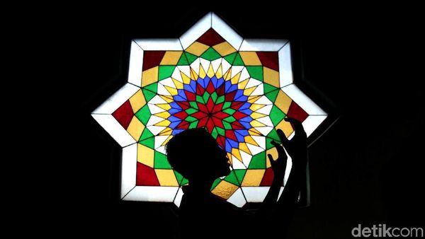 Keindahan Arsitektur Masjid Raya Jakarta Islamic Centre