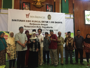 1.000 Dhuafa Yogyakarta Terima Santunan di Bulan Ramadan 1.000 Dhuafa Yogyakarta Terima Santunan di Bulan Ramadan