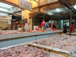Naik Hingga Rp 45 Ribu, Pemkot Bandung Jual Ayam Beku Rp 33 Ribu