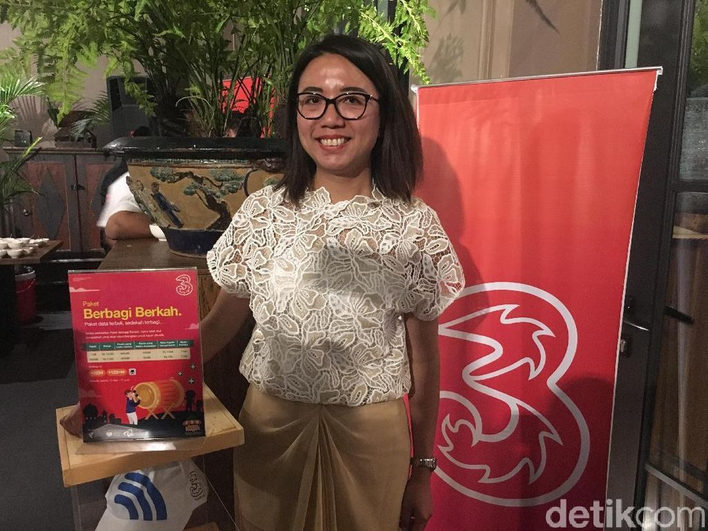 Jatuh Bangun Tri Setelah Anjlok 46 Juta Pelanggan Jatuh Bangun Tri Setelah Anjlok 46 Juta Pelanggan
