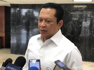 Bamsoet Minta Anggota F-Gerindra Percaya Polisi Selidiki Penembakan Bamsoet Minta Anggota F-Gerindra Percaya Polisi Selidiki Penembakan