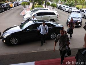 Darmin Panggil Kepala BKPM Bahas SDM Sistem Perizinan Online