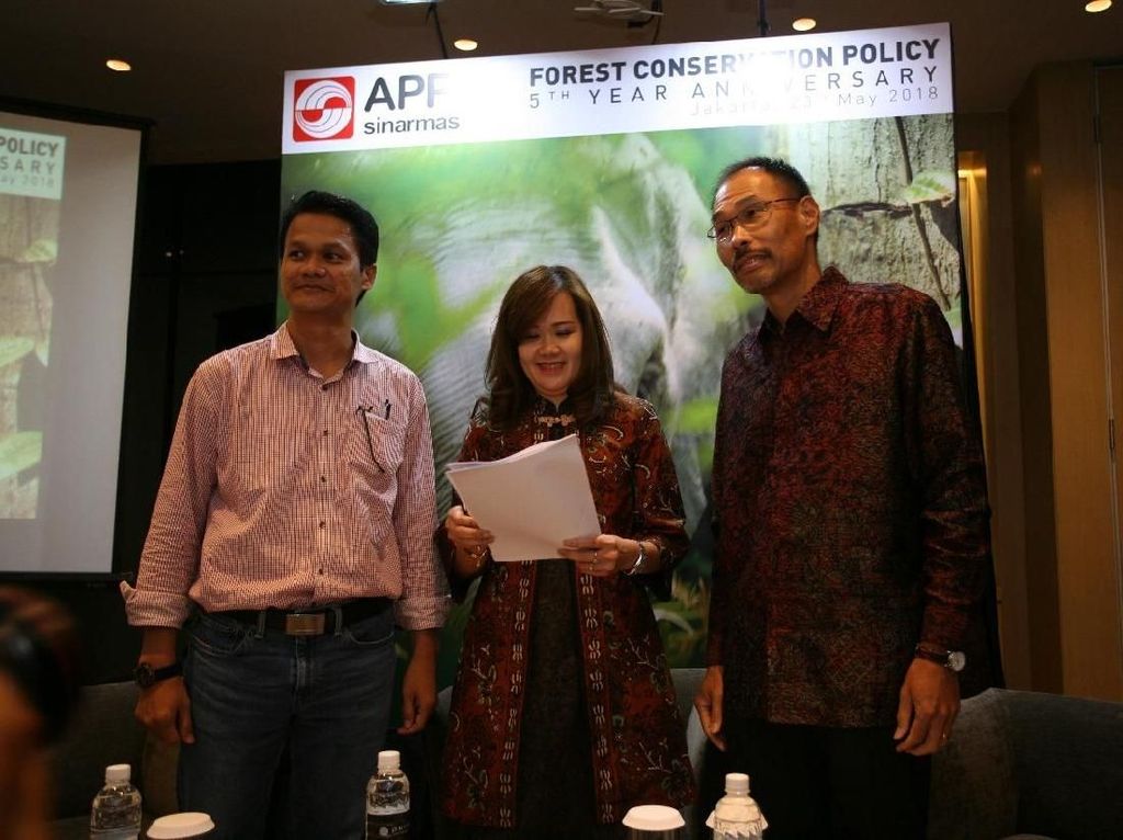 Komitmen APP Sinar Mas Capai Bebas Deforestasi Hutan Komitmen APP Sinar Mas Capai Bebas Deforestasi Hutan