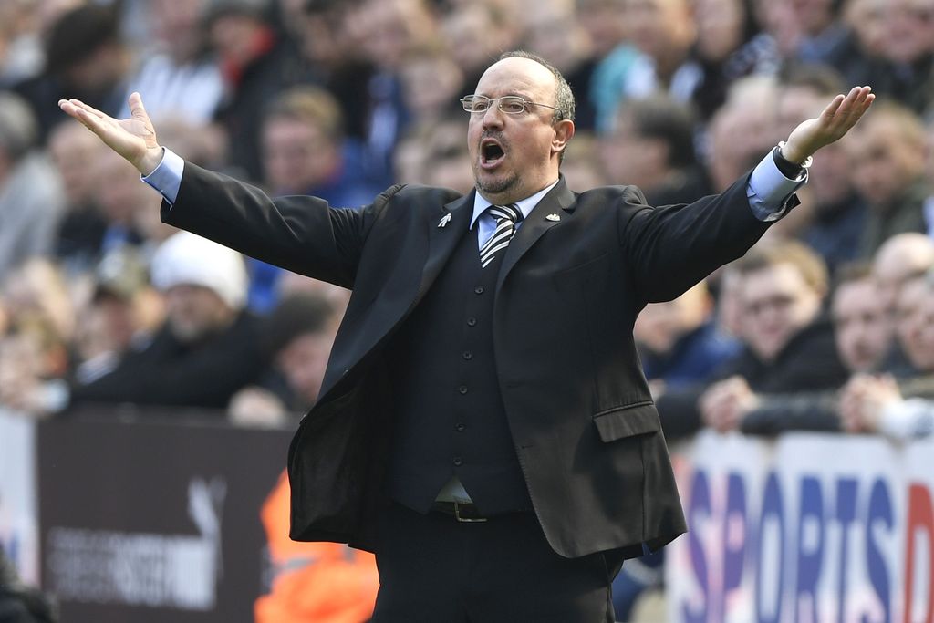 NEWCASTLE UPON TYNE, ENGLAND - APRIL 15:  Rafael Benitez, Manager of Newcastle United reacts during the Premier League match between Newcastle United and Arsenal at St. James Park on April 15, 2018 in Newcastle upon Tyne, England.  (Photo by Stu Forster/Getty Images)