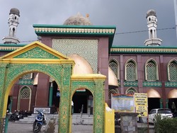 Masjid Raya Pekanbaru Setop Undang Imam Tarawih dari Timteng
