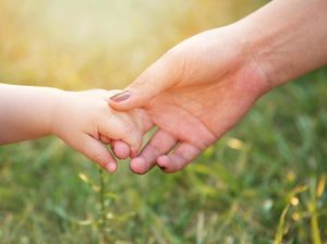 Jurus Pemkab Cirebon Tekan Angka Kematian Ibu dan Anak