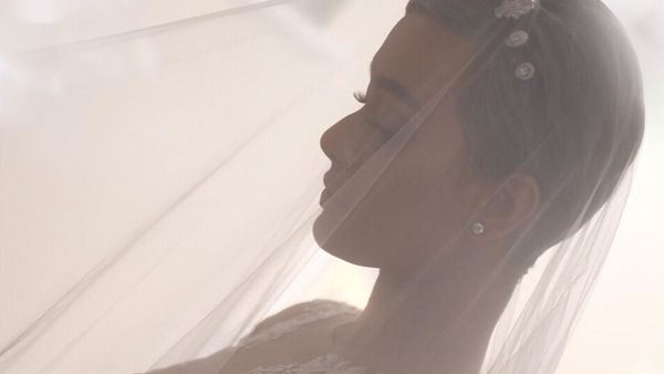 Anggun dan Cantiknya Kimmy Jayanti saat Menikah