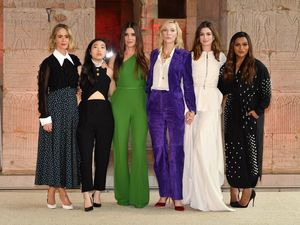 Keseruan Para Bintang Wanita di Gala Premiere Oceans 8 Keseruan Para Bintang Wanita di Gala Premiere Oceans 8