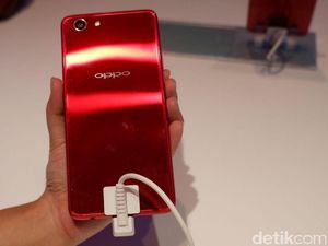 Oppo Klaim F7 Tiga Kali Lebih Laku dari F5 Oppo Klaim F7 Tiga Kali Lebih Laku dari F5