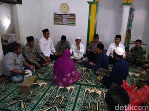 Pelaku Sumpah Pocong: Saya Tidak Tahan Dituduh Punya Ilmu Santet Pelaku Sumpah Pocong: Saya Tidak Tahan Dituduh Punya Ilmu Santet
