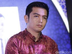 Nicky Tirta Ungkap Alasan Garap Lagu Bareng Adik Vanessa Angel