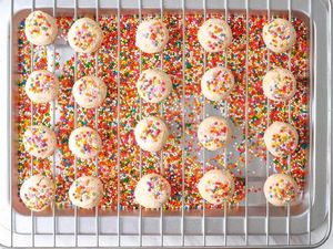 Tips Berbisnis Kue Kering yang Banyak Dicari Jelang Lebaran