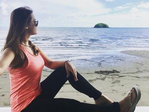 Usai Kesal dengan Imigrasi Denpasar, Maria Ozawa Sudah Senyum Lagi Usai Kesal dengan Imigrasi Denpasar, Maria Ozawa Sudah Senyum Lagi