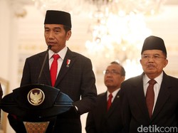 Darmin hingga Sri Mulyani Bertemu Jokowi Bahas APBN