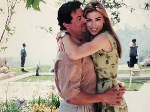 Mesranya Sylvester Stallone dan Istri di Pernikahan ke-21 Tahun