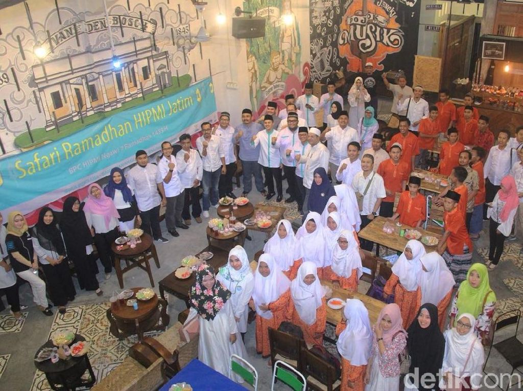 HIPMI Keliling Jatim Kampanyekan Senyum Indonesia Move On Teroris