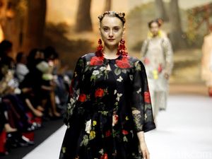 Rilis Koleksi Busana Baru, Biyan Terinspirasi Karya Pelukis Rusia