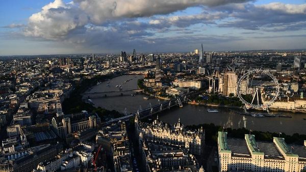 Melihat London dari Ketinggian