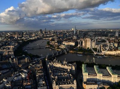 Melihat London dari Ketinggian