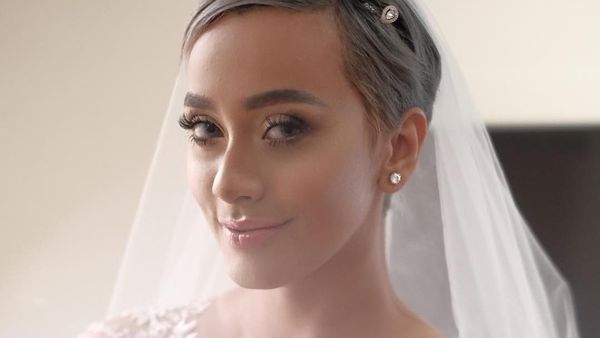 Foto: Model Kimmy Jayanti Cantik Bak Bidadari di Hari Pernikahan